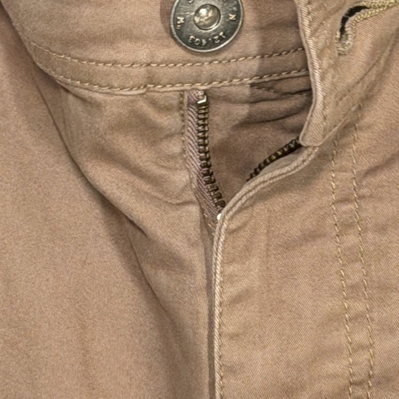 Keesbury Alesbury Men's Tan Cargo Shorts - Picture 6 of 10